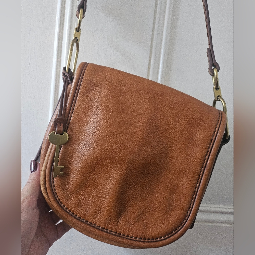 Fossil Rumi Small Leather Saddlebag
